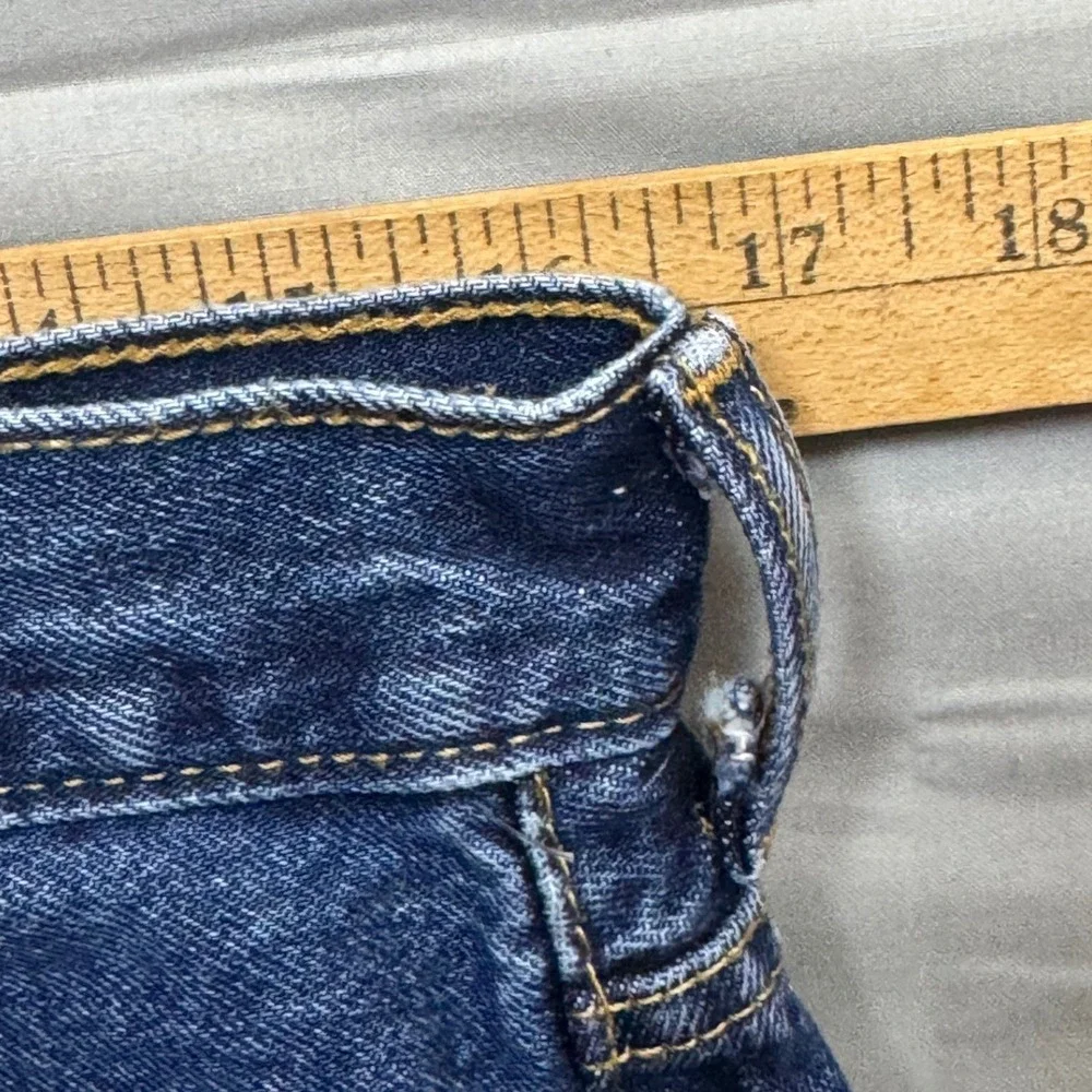 Levis 550 Relaxed Fit Tapered Leg Blue Denim Jeans Mens 34x30 Medium Wash